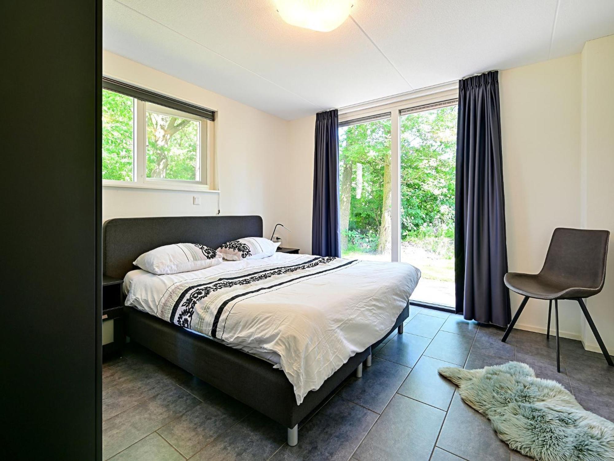 Chalet With Gorgeous View Of The Natural Surroundings Weerselo Exterior foto